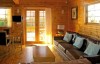 jamaal log cabin lounge