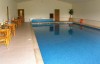 callow lodge swimming pool