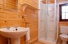 cougie lodge scottish highlands bathroom